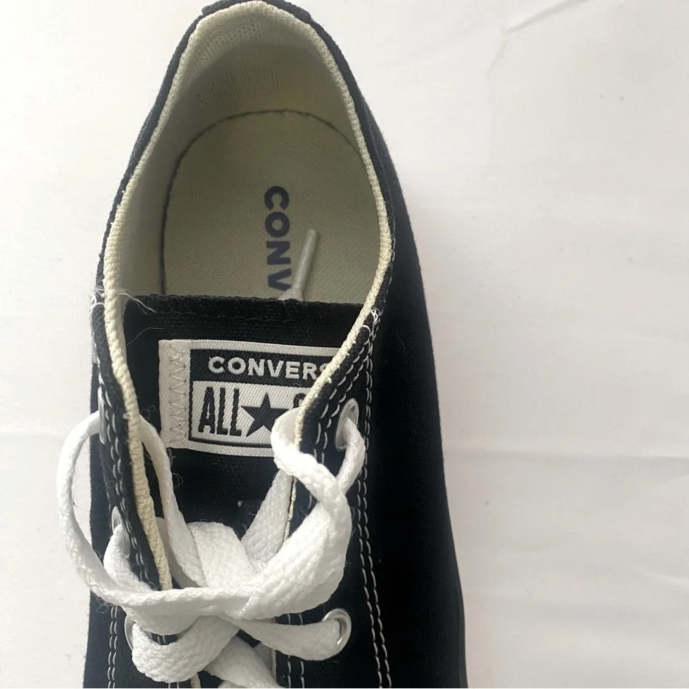 Converse All Star Chuck Taylor Ox Youth Size 3 NWT Box Black and White